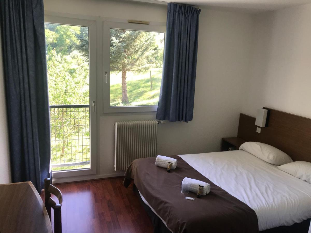 Hotel Restaurant L'Artiere Ceyrat Kültér fotó